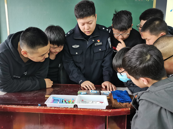 图片2.png